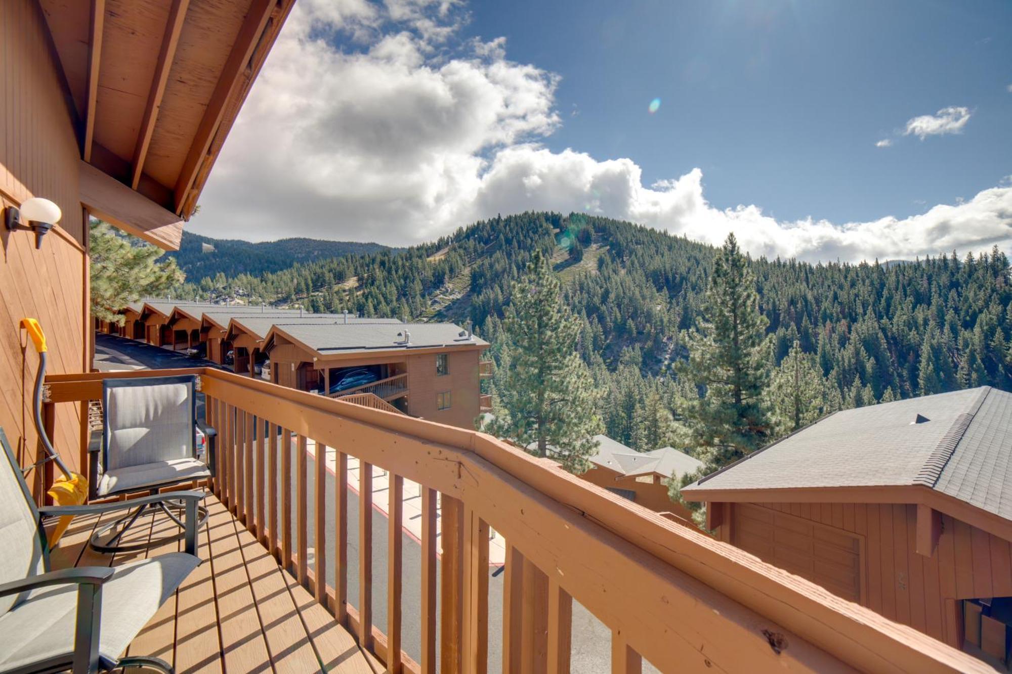 Incline Village Condo - Steps To Diamond Peak エクステリア 写真